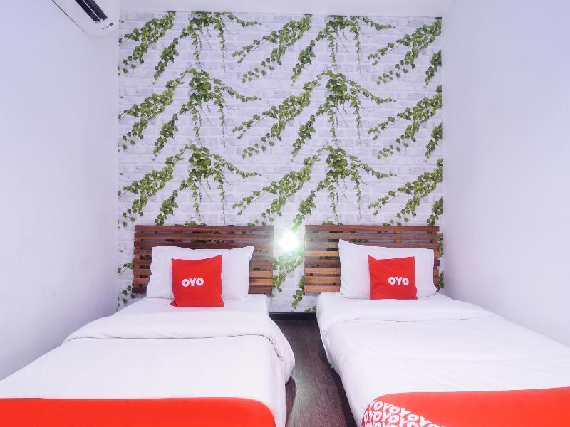 Oyo 1119 Memoire Express Hotel Kuching Zewnętrze zdjęcie